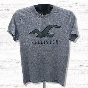 Hollister Vintage Men’s Gray T Shirt with Stitched Camouflage Logo Size Medium